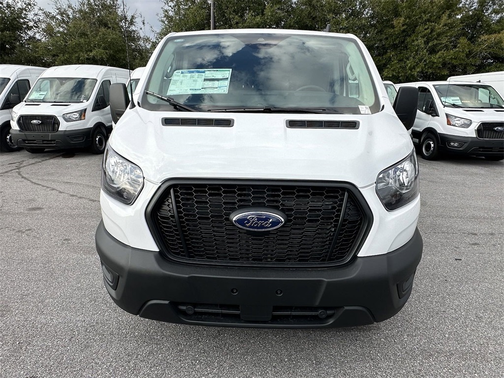 2024 Ford Transit photo 3