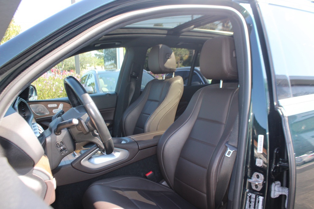 2022 Mercedes Benz GLE 350 4MATIC photo 4