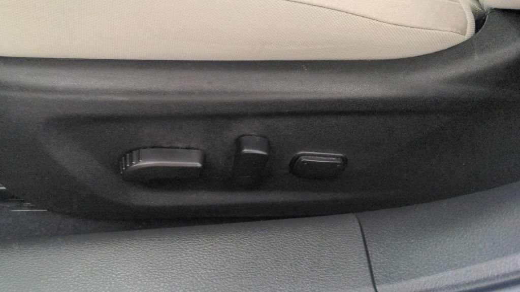 2023 Nissan Altima 2.5 SV photo 21