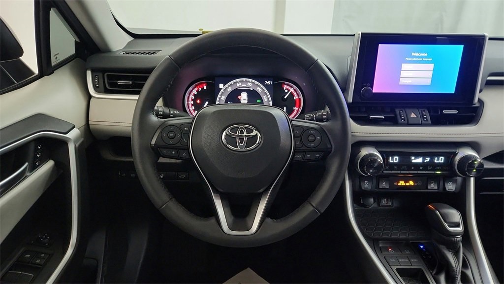 2024 Toyota RAV4 XLE Premium photo 14