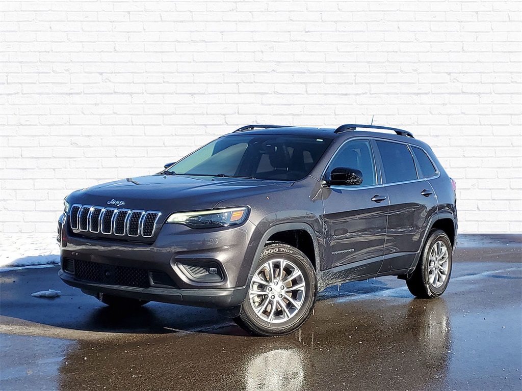 2022 Jeep Cherokee Latitude Lux's photo