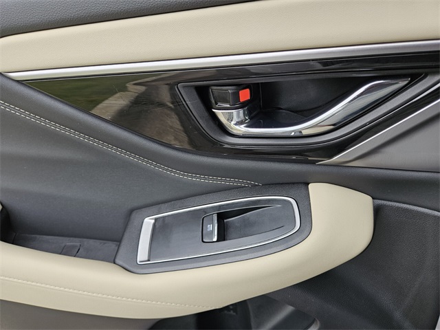 2020 Subaru Outback Limited photo 10