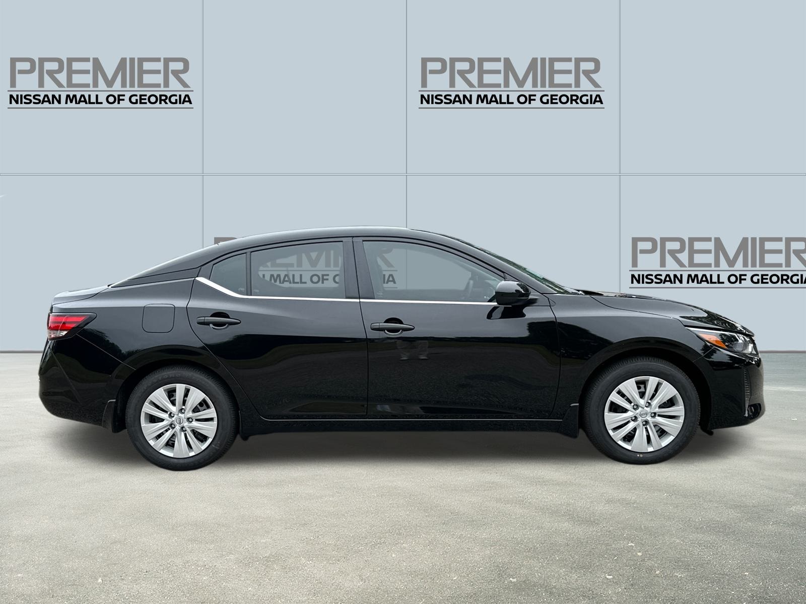 2025 Nissan Sentra S photo 4