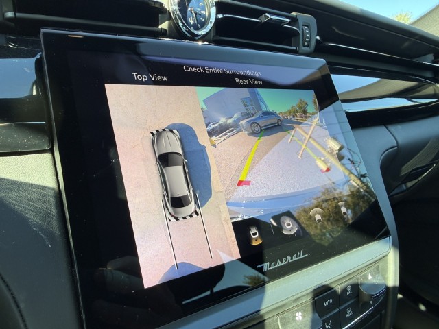 2022 Maserati Quattroporte Modena Q4 photo 32