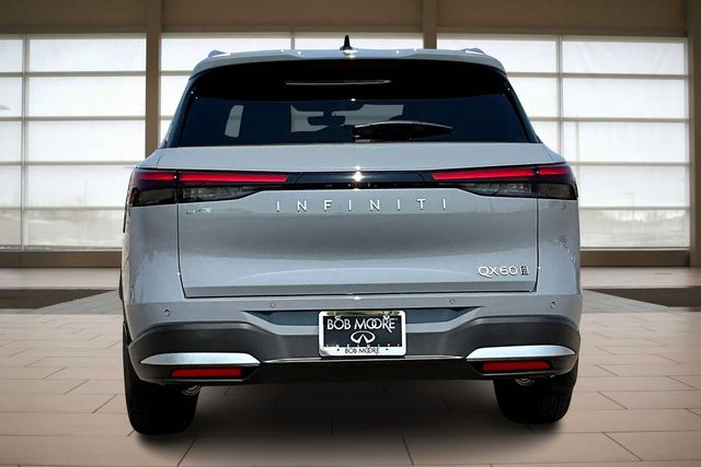 2026 Infiniti QX60 Luxe photo 3
