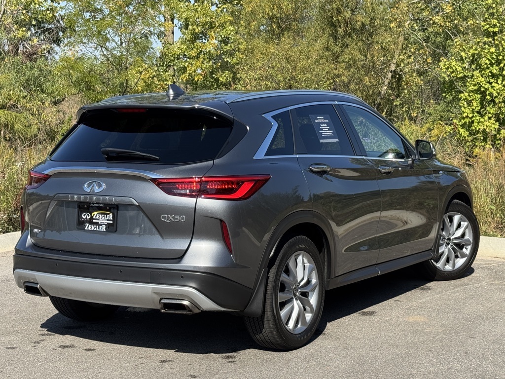 2021 Infiniti QX50 Luxe photo 6