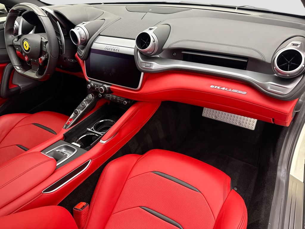 2020 Ferrari GTC4Lusso photo 15