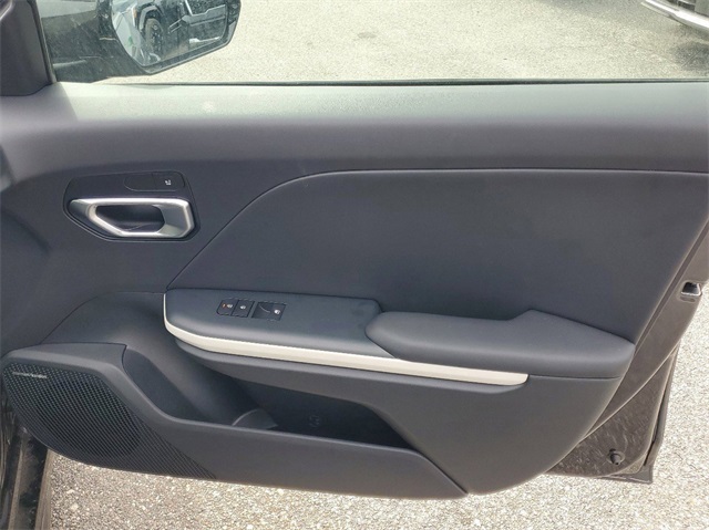 2025 Kia K4 GT-Line Turbo photo 33