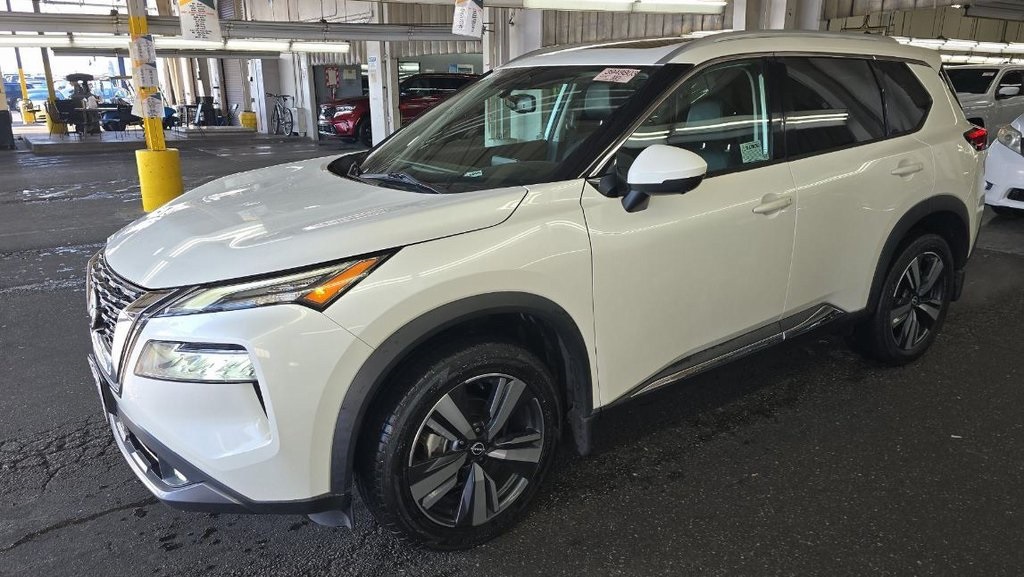 2022 Nissan Rogue SL