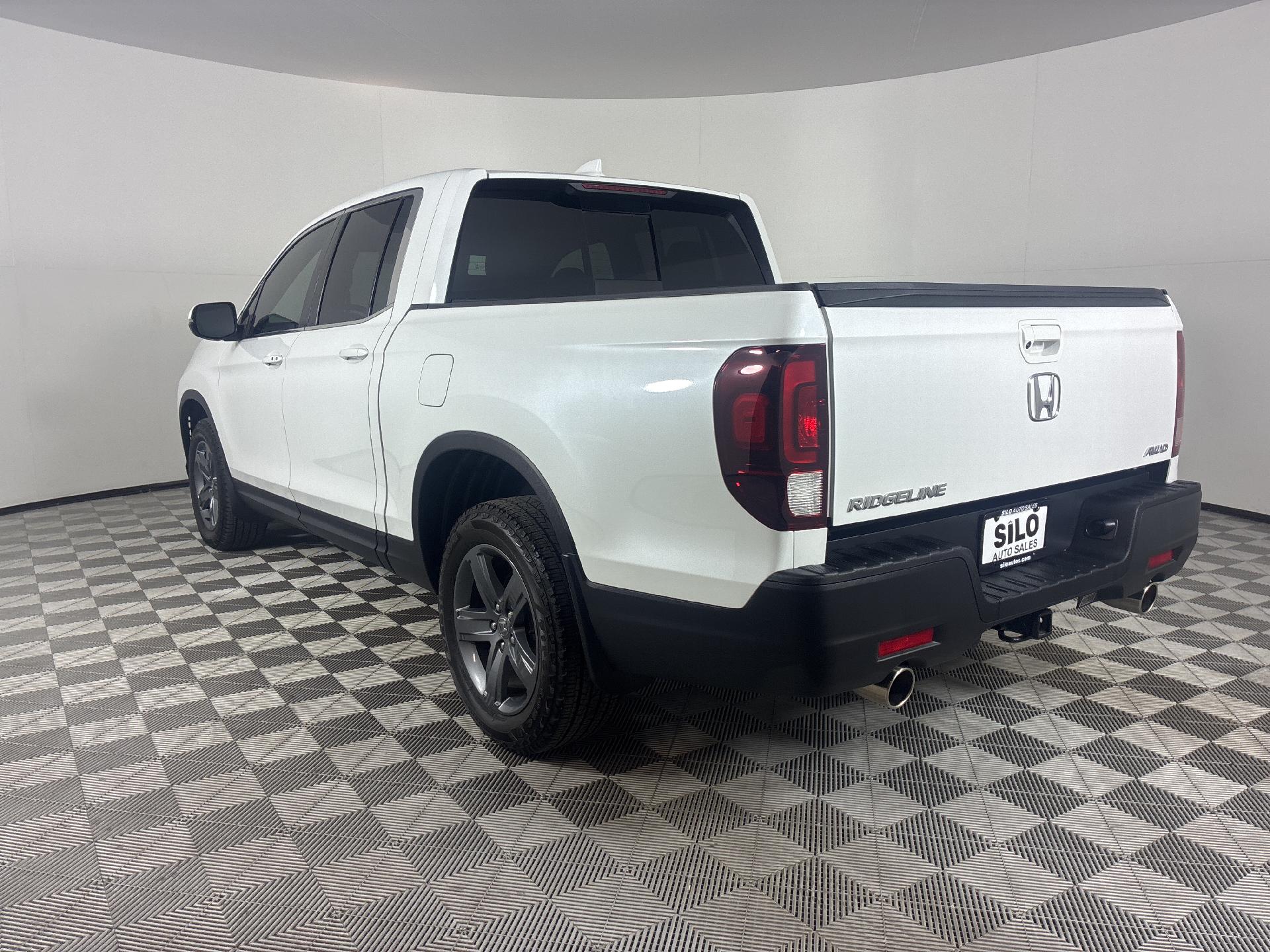 2022 Honda Ridgeline RTL photo 3