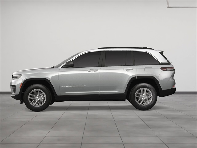 2025 Jeep Grand Cherokee Laredo X photo 3