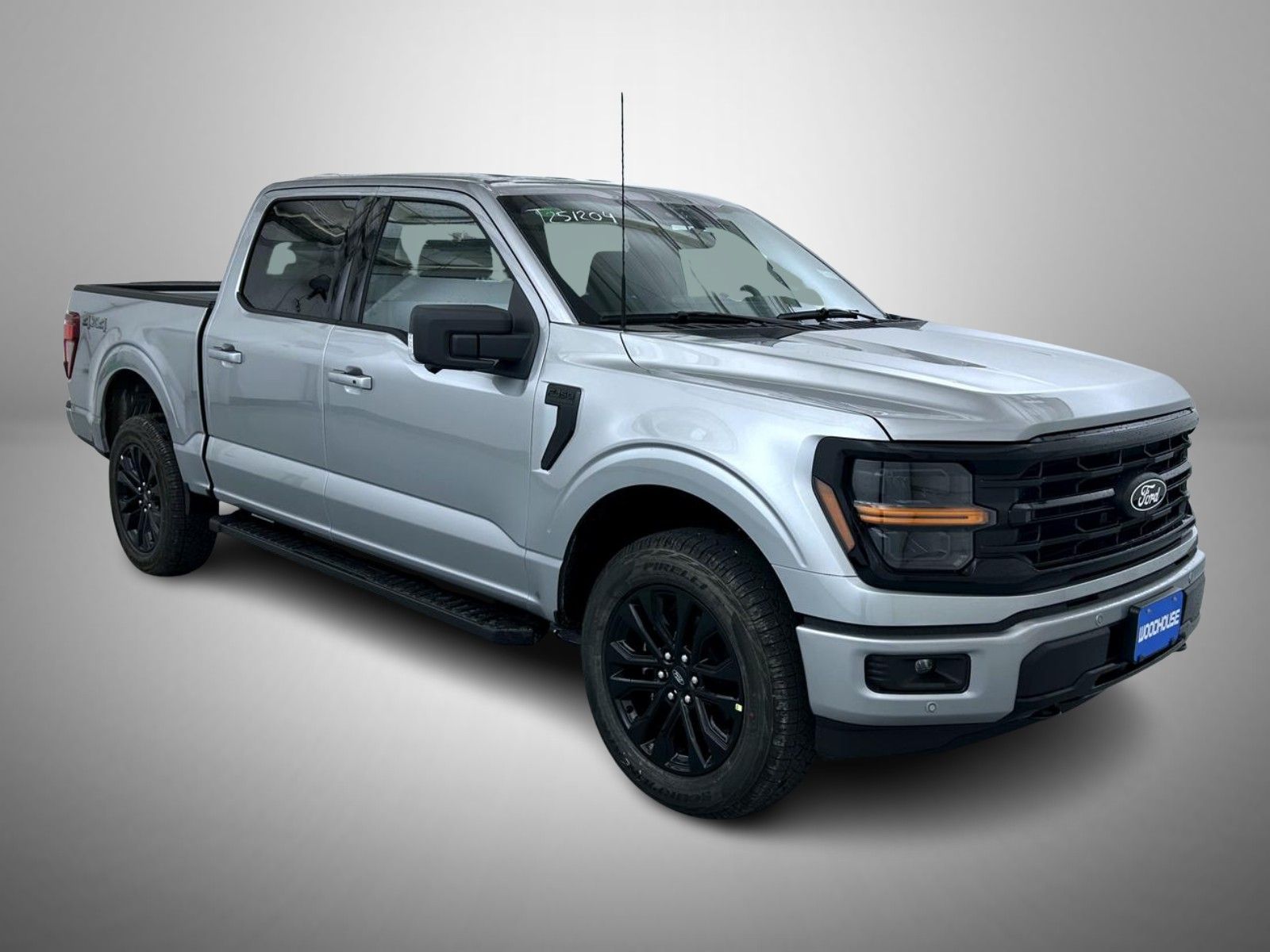 2025 Ford F-150 XLT photo 3