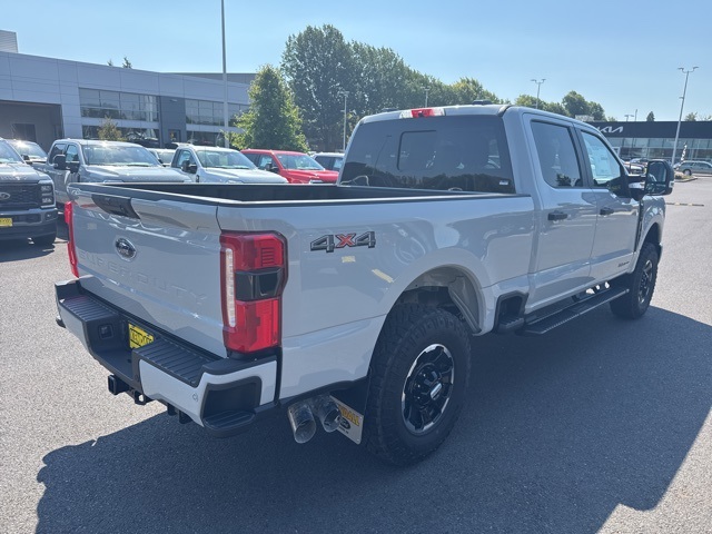 2025 Ford F-250 photo 23
