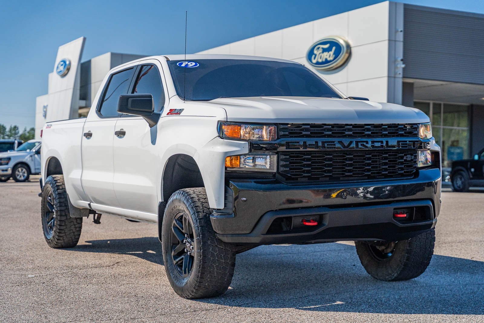 2019 Chevrolet Silverado 1500 Custom Trail Boss's photo