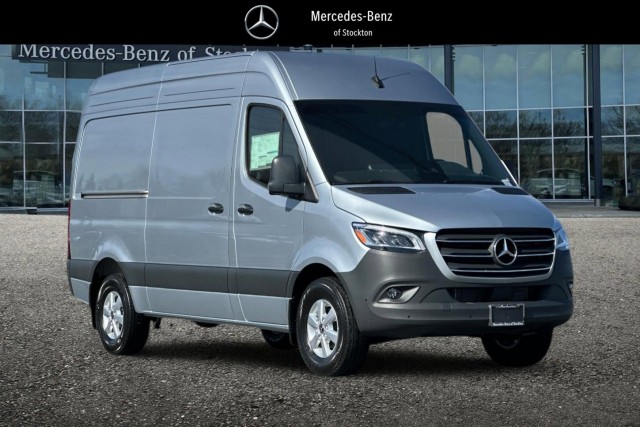 2025 Mercedes-Benz Sprinter Cargo Van 