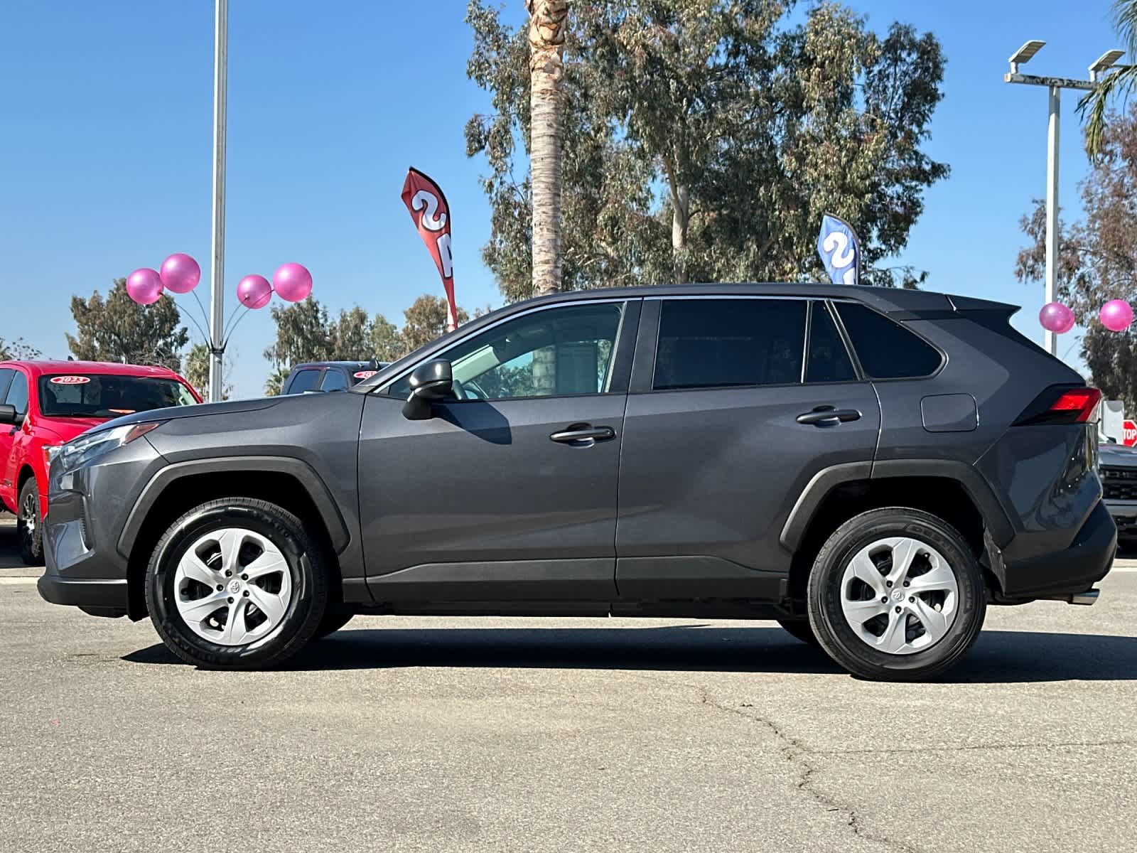 Used 2024 Toyota RAV4 LE with VIN 2T3F1RFV1RW419434 for sale in Kansas City