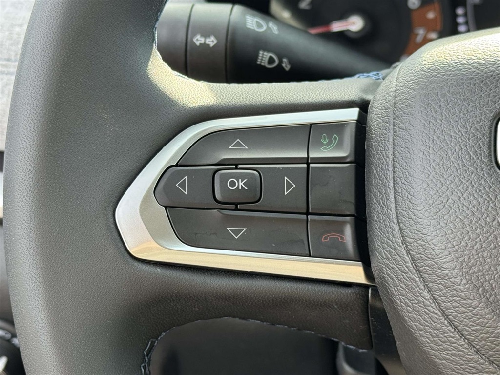 2022 Jeep Compass Latitude photo 21