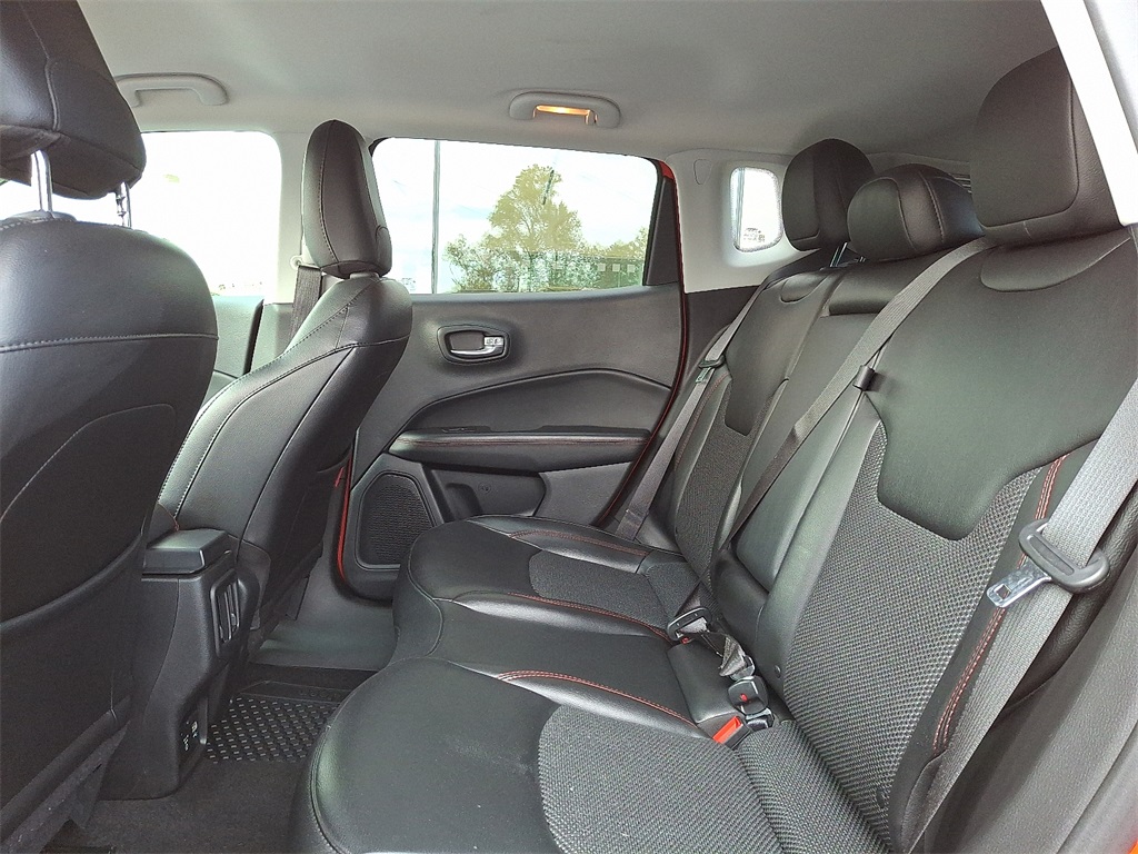 2020 Jeep Compass Trailhawk photo 9