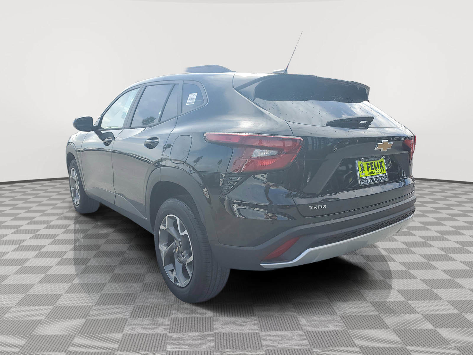 2026 Chevrolet Trax LT photo 4