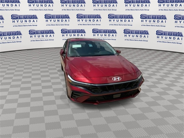 2024 Hyundai Elantra SEL Convenience photo 4