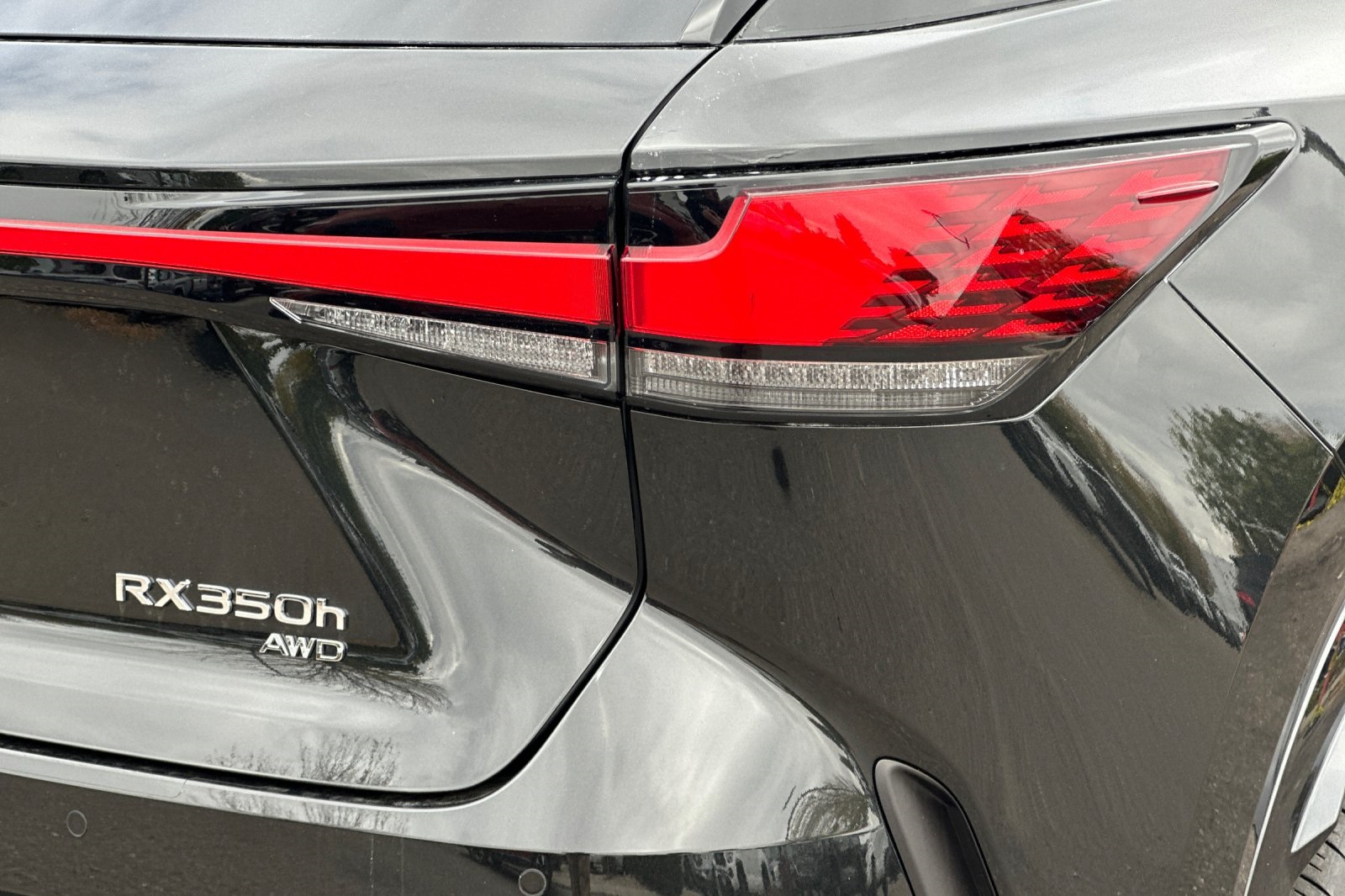 2023 Lexus RX 350h Premium AWD photo 24