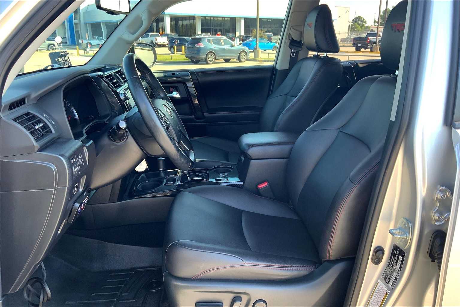 2018 Toyota 4Runner TRD Premium photo 7