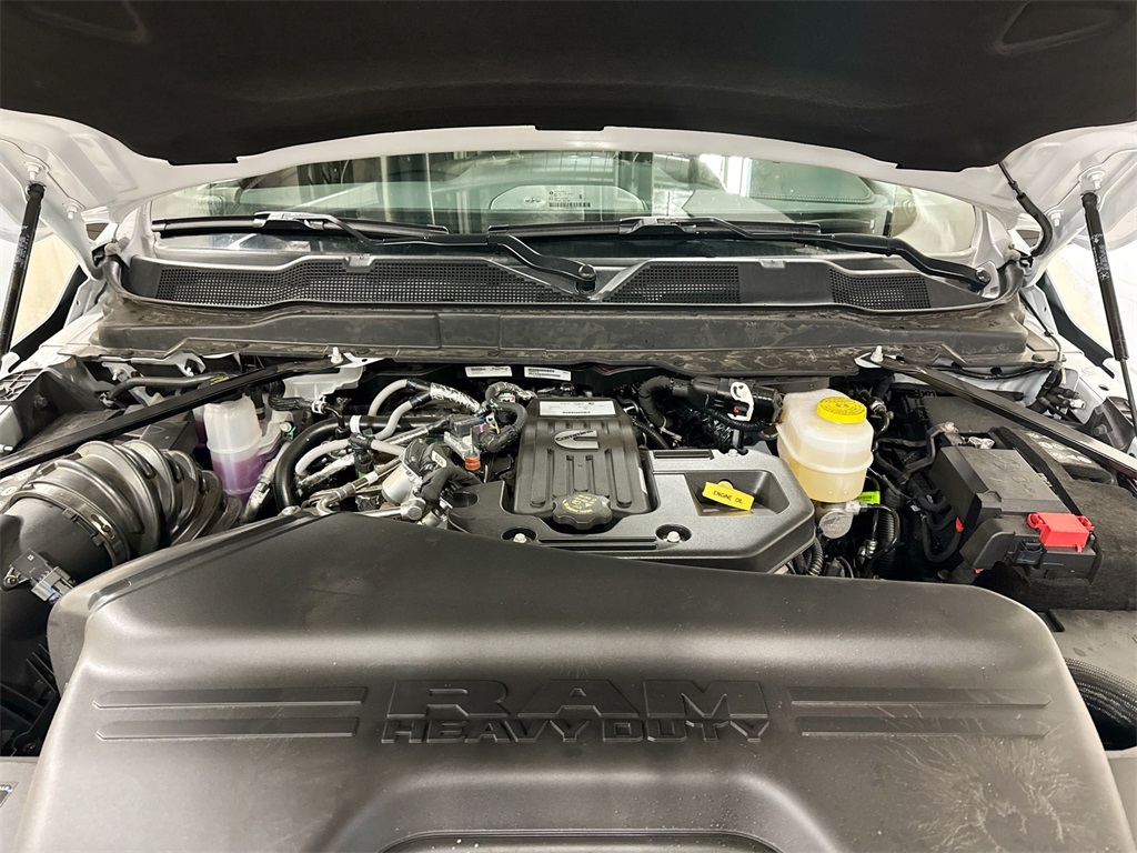 2026 Ram 2500 Laramie photo 9