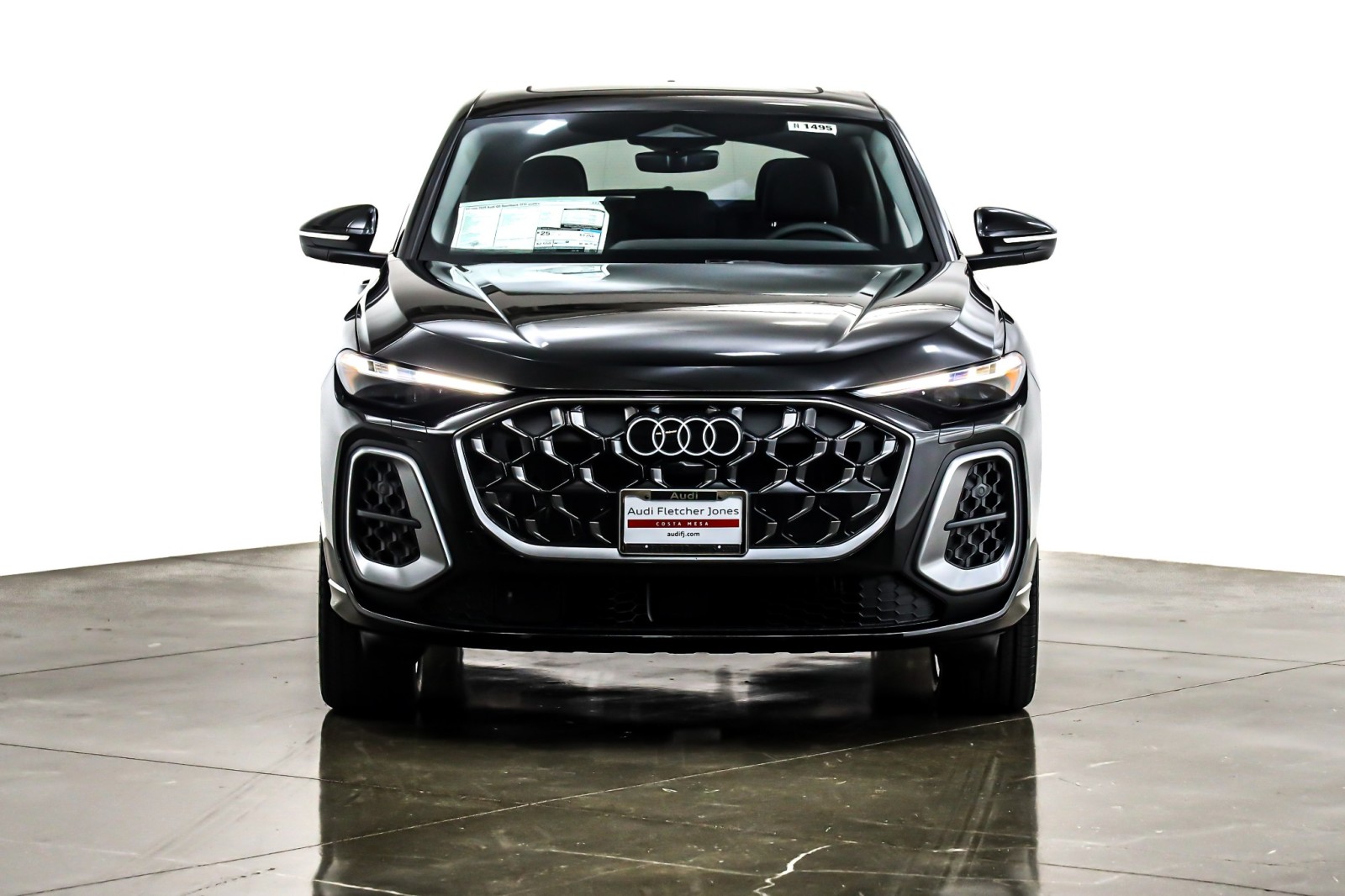 2025 Audi Q5 Sportback Premium Plus TFSI photo 2