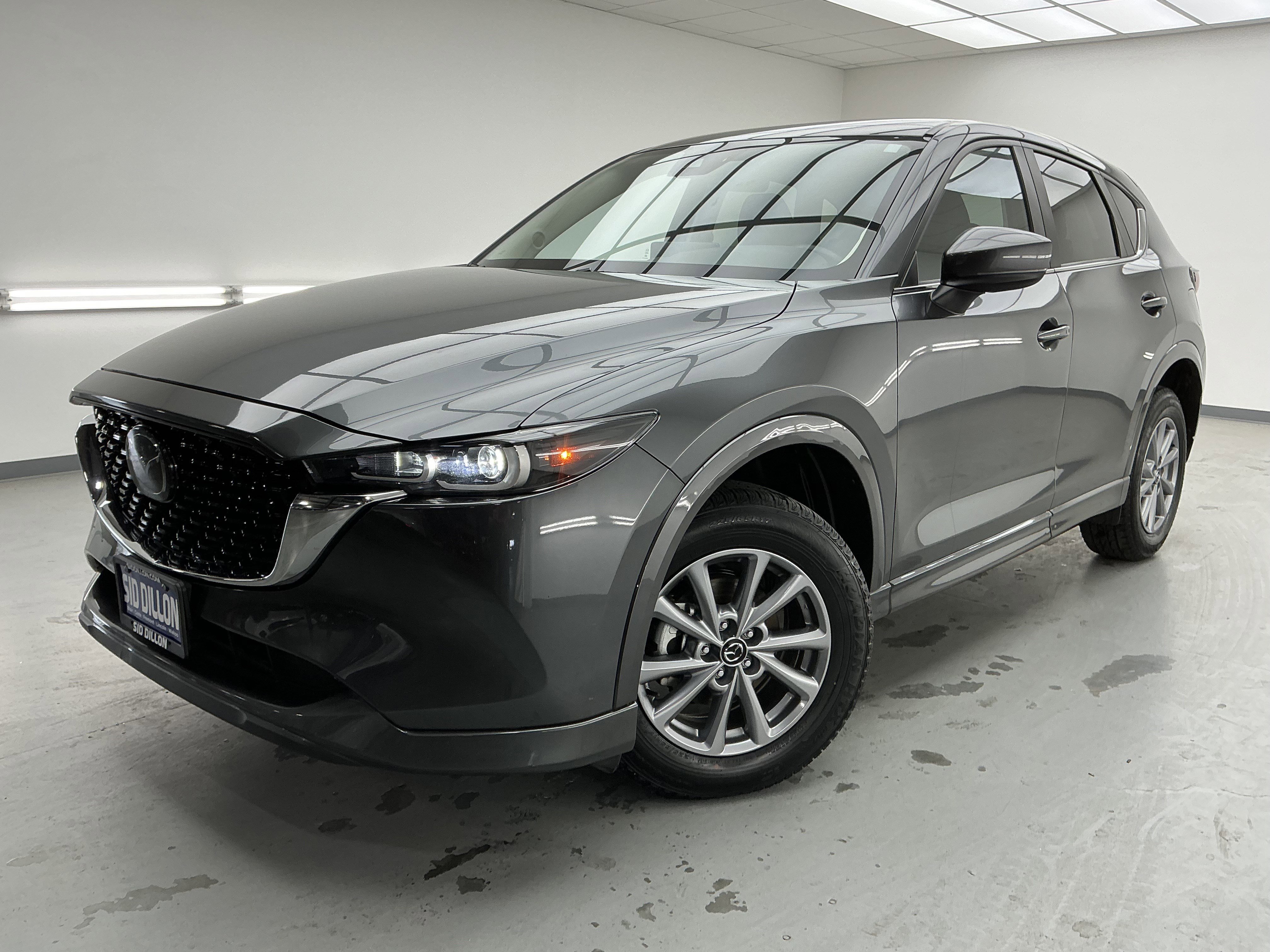2024 Mazda CX-5 S Select Package's photo