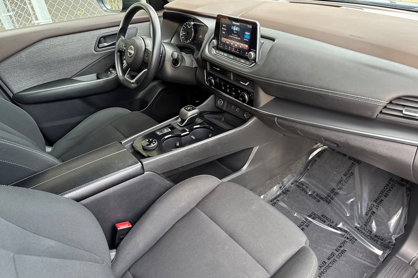 2023 Nissan Rogue S AWD photo 14