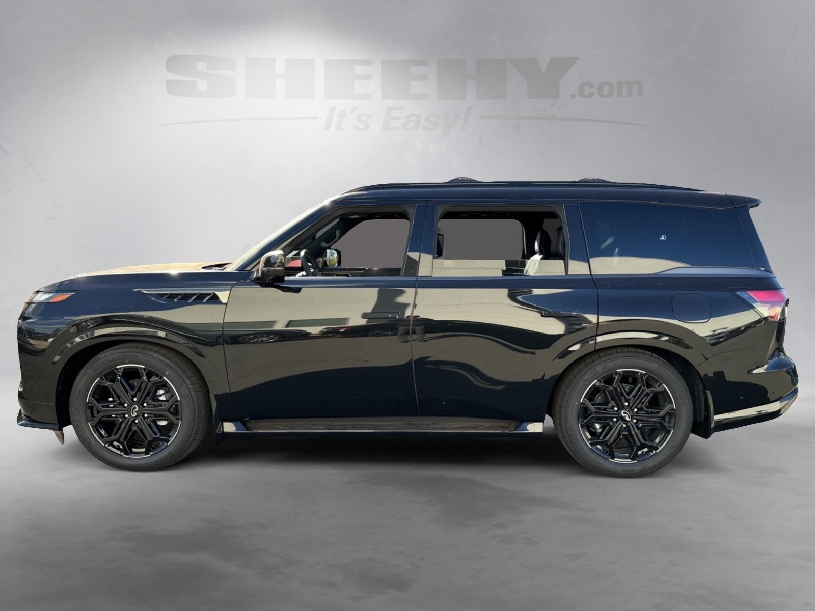 2026 Infiniti QX80 Sensory photo 4