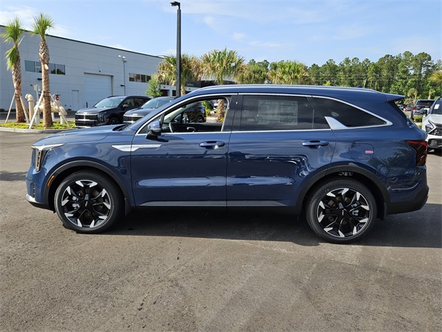 2025 Kia Sorento EX photo 3
