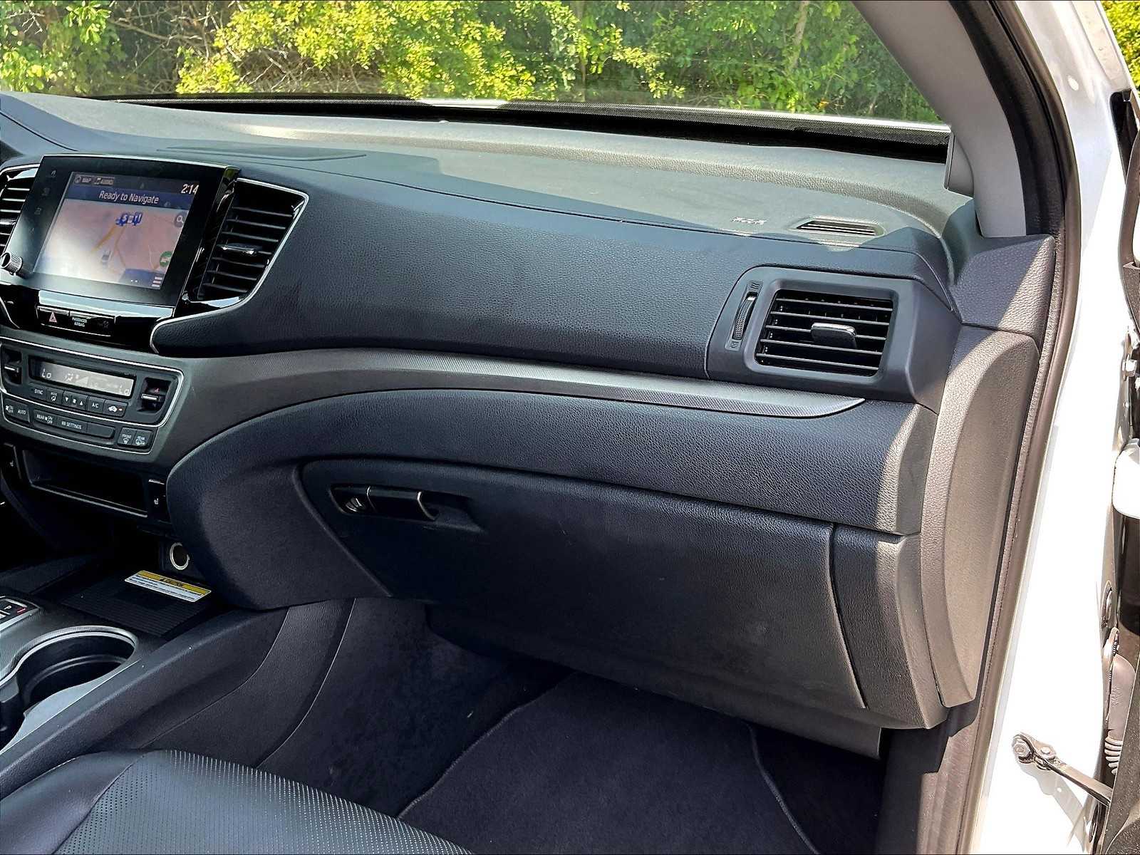 2022 Honda Ridgeline RTL-E photo 13