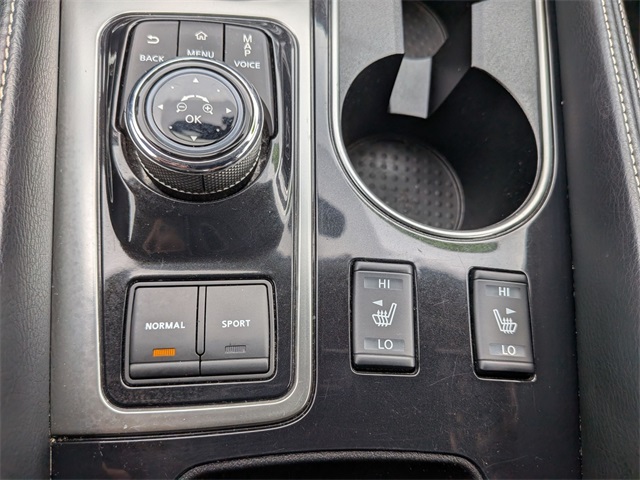 2017 Nissan Maxima SL photo 17