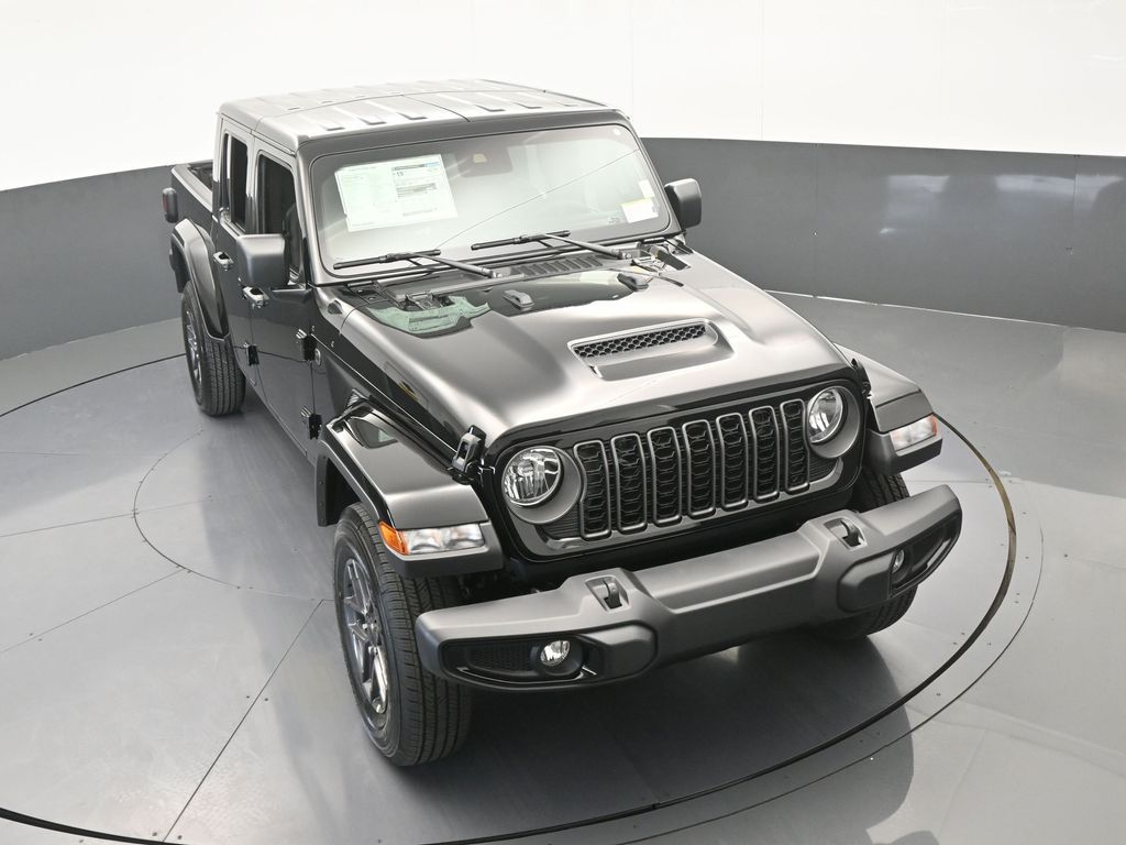 2025 Jeep Gladiator Sport S photo 45