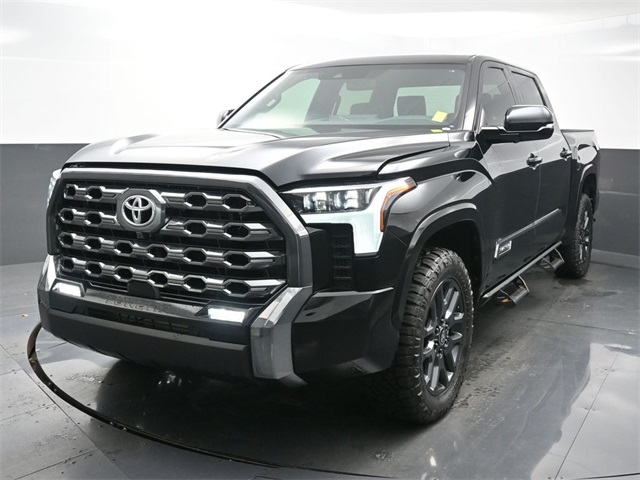 2025 Toyota Tundra Platinum's photo