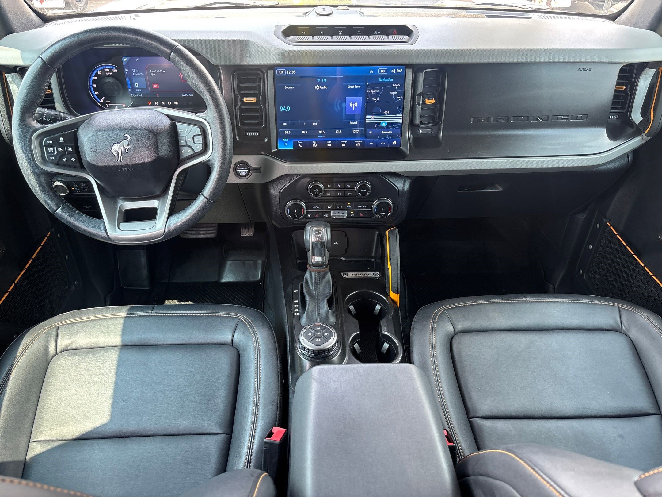 2022 Ford Bronco Badlands photo 15