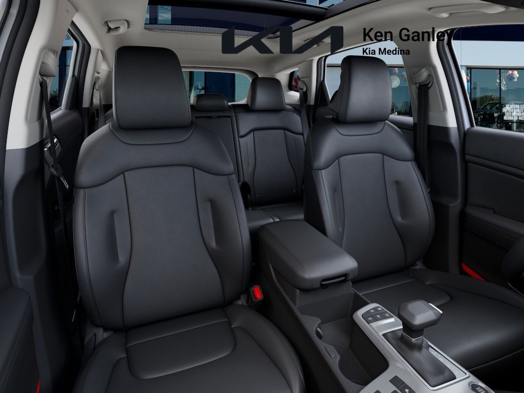 2026 Kia Sportage EX photo 13