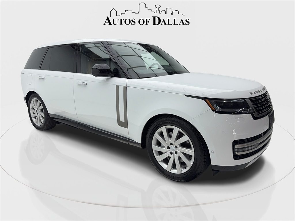 2024 Land Rover Range Rover SE photo 2