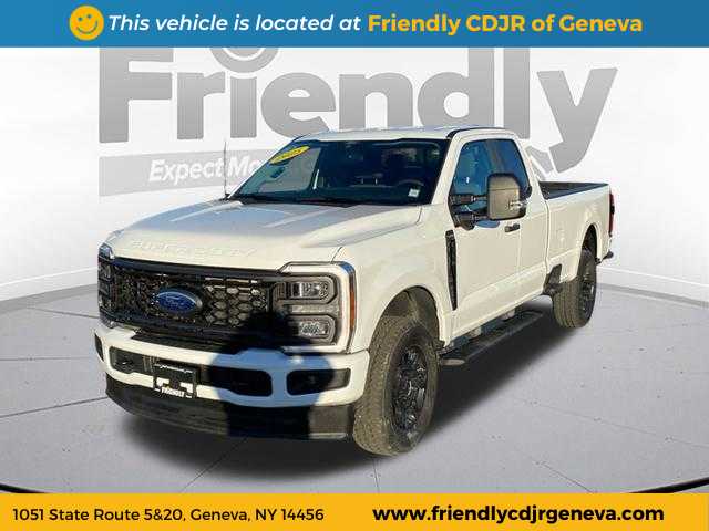 2025 Ford F-350 Super Duty XL's photo