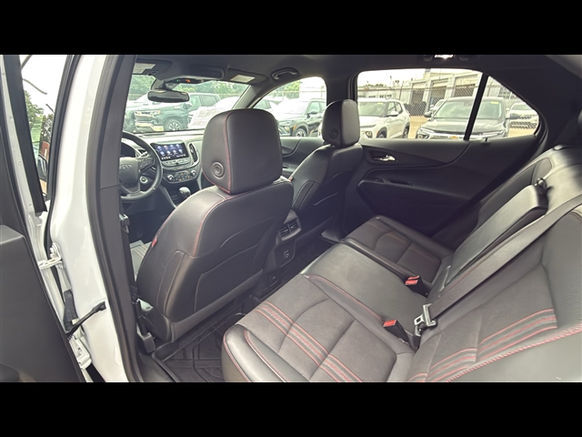 2023 Chevrolet Equinox RS photo 24