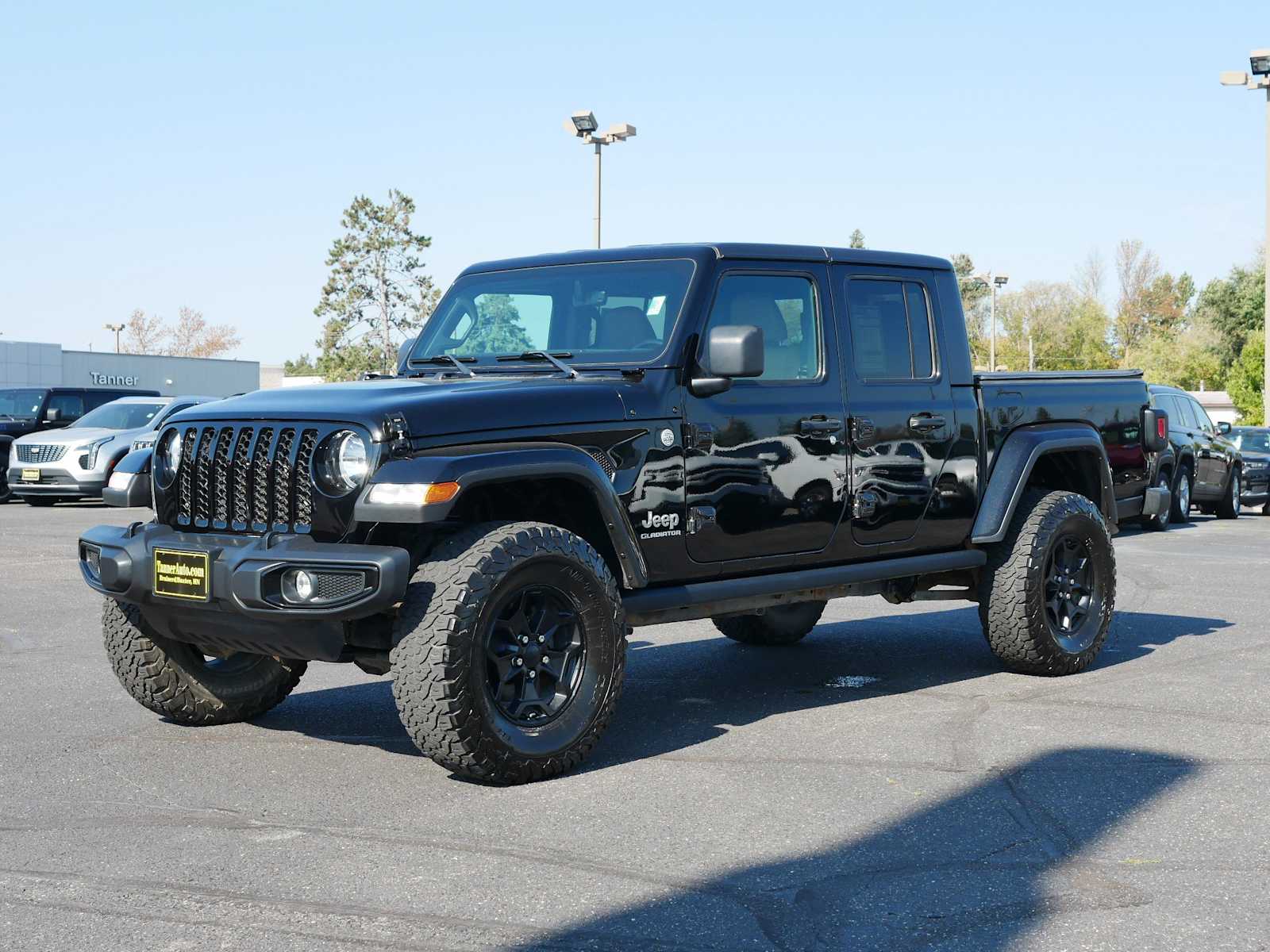 2021 Jeep Gladiator Overland photo 3
