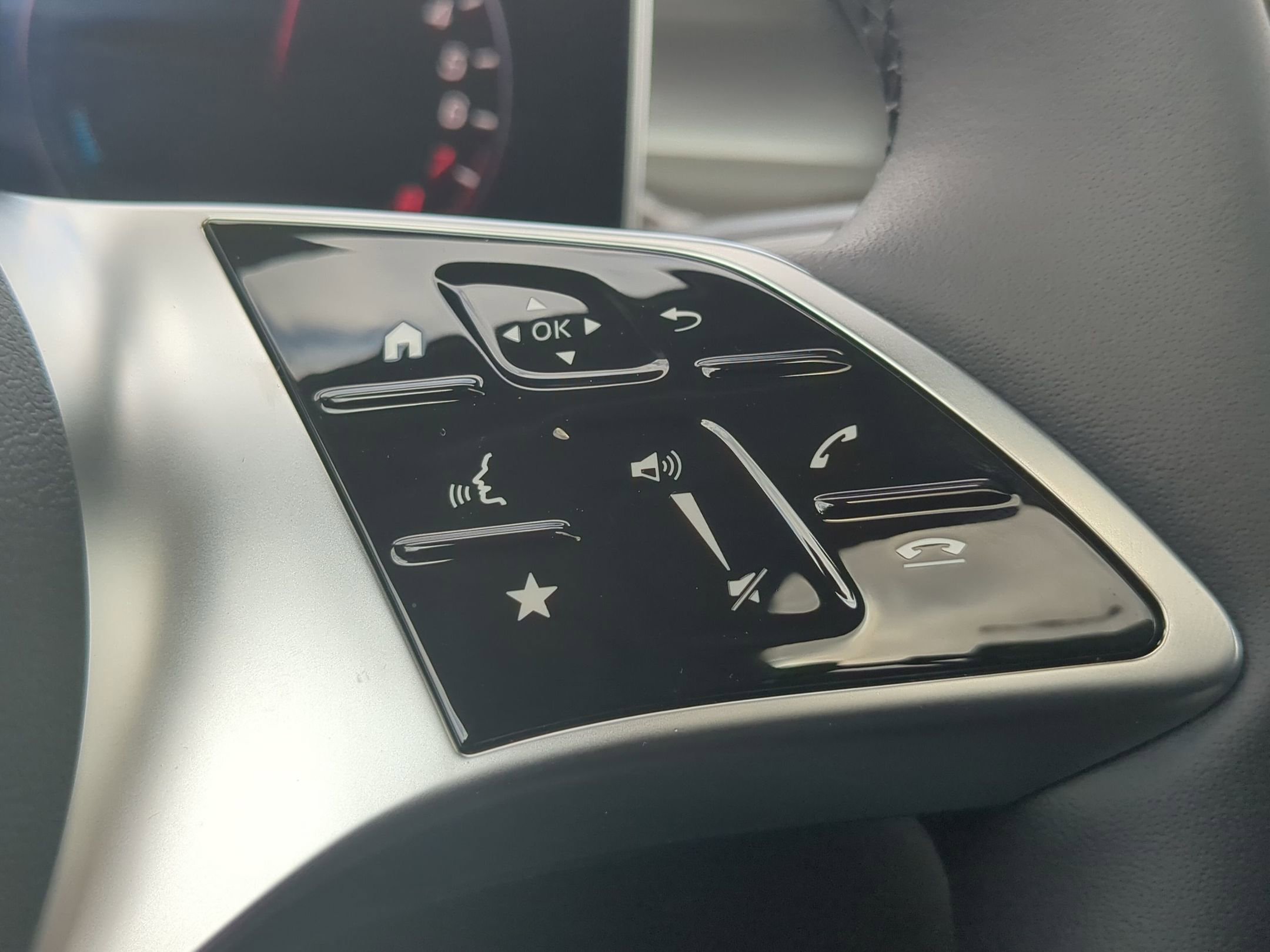 2026 Mercedes Benz GLC 350e 4MATIC photo 17