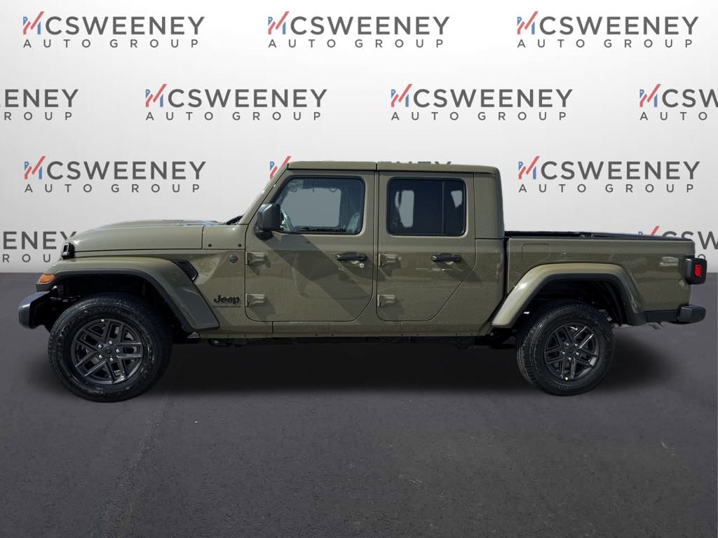 2025 Jeep Gladiator Sport S photo 2