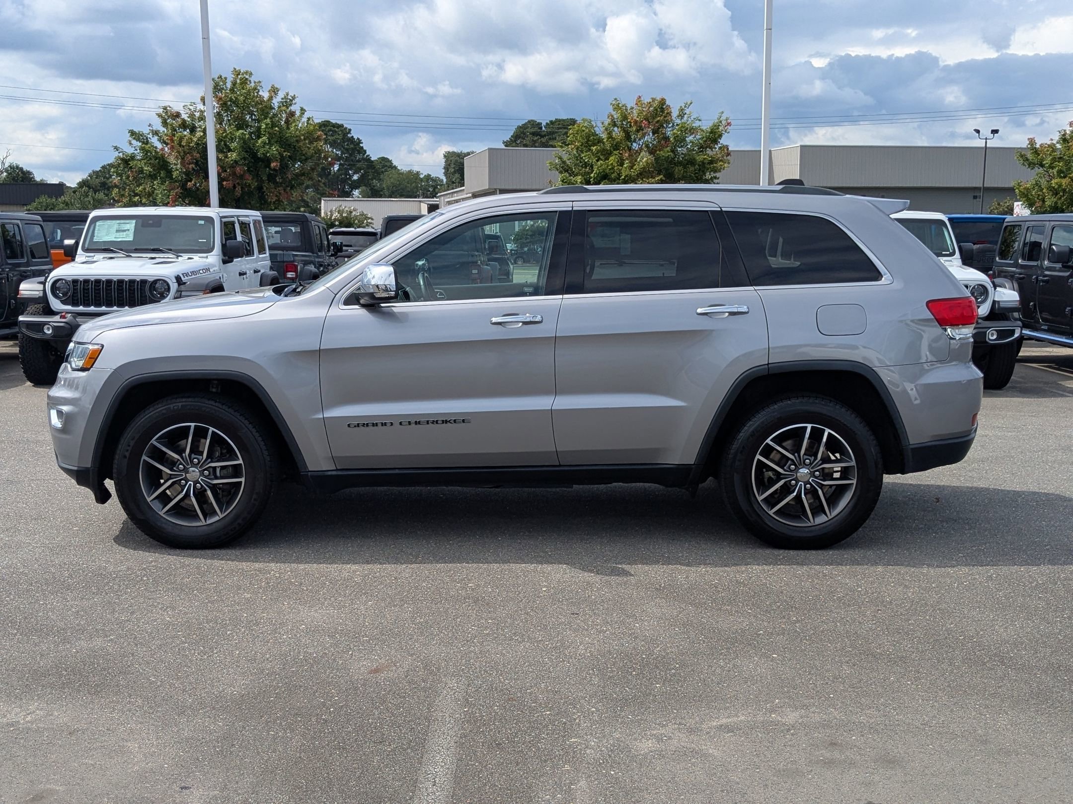 2018 Jeep Grand Cherokee Limited photo 8