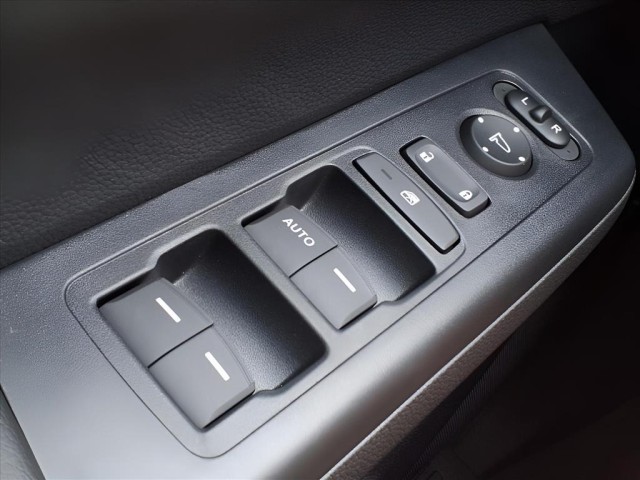 2026 Honda CR-V LX photo 21