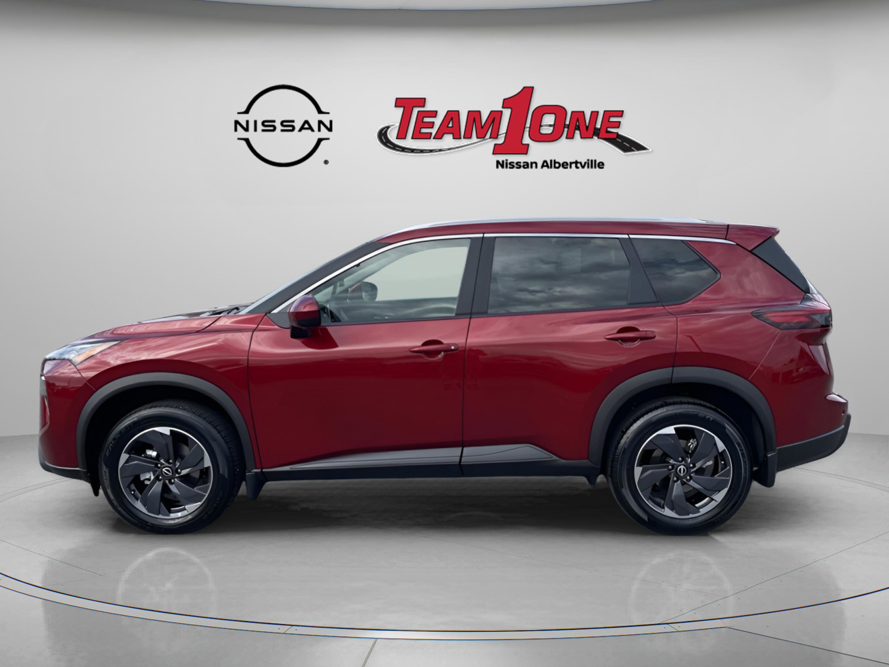 2026 Nissan Rogue SV photo 4