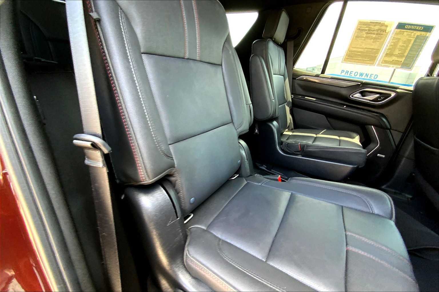 2022 Chevrolet Tahoe RST photo 18