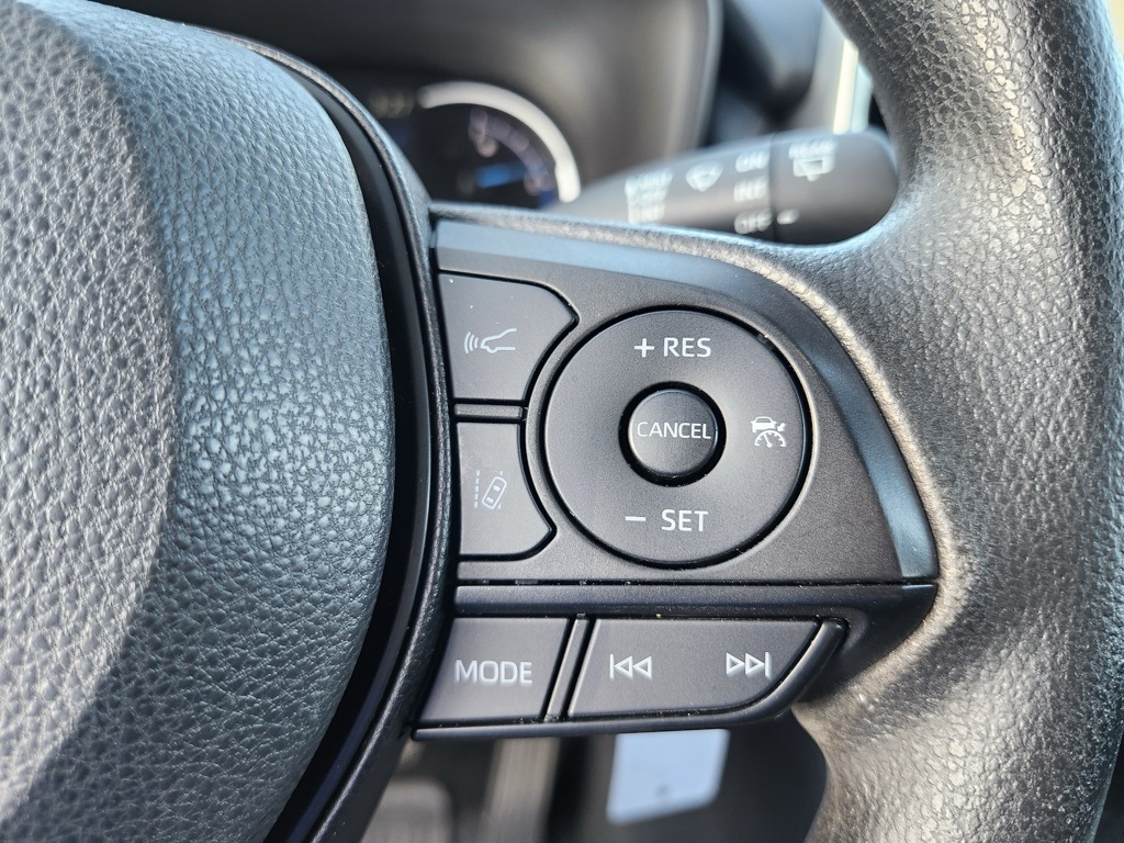 2023 Toyota RAV4 Hybrid LE photo 12