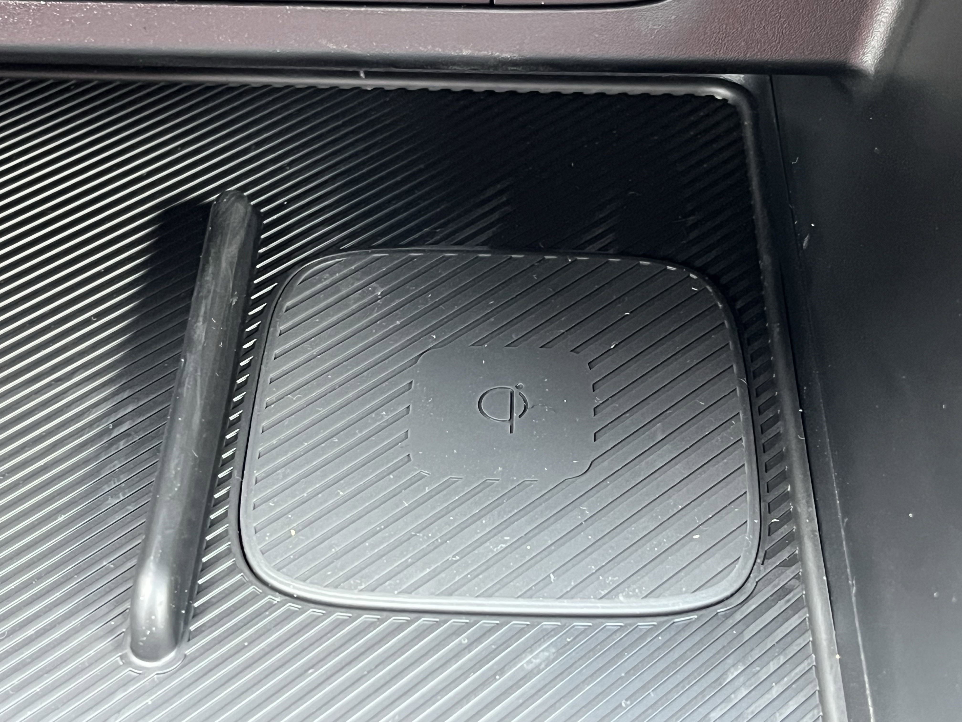 2025 Kia K5 GT-Line photo 5